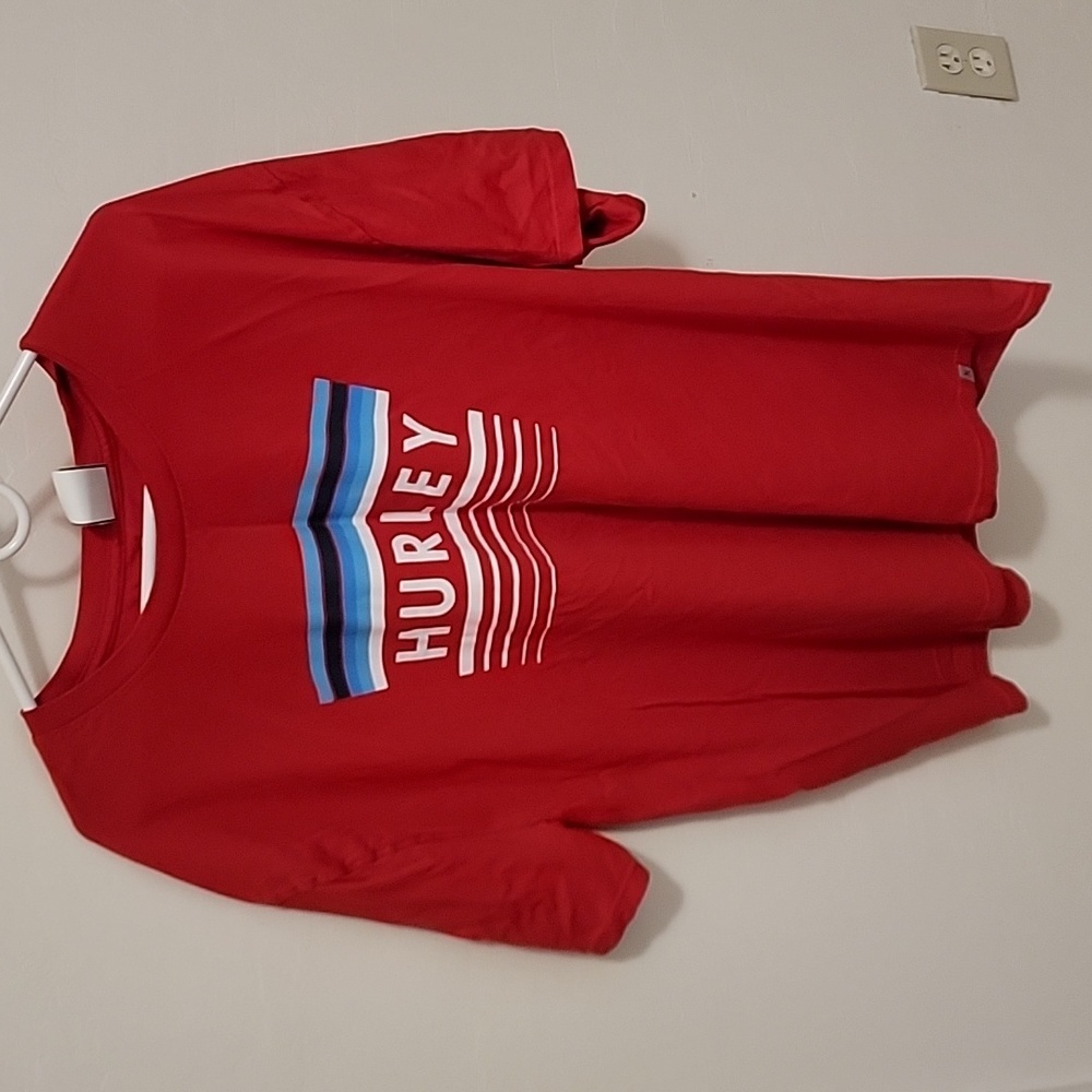 Red Hurley XXL t-shirt